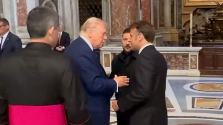 Trump, Zelenskiy Görüşmesi Öncesinde Macron’u Kovdu