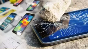 Rüyada Telefonu Kırmak Ne Anlama Gelir?